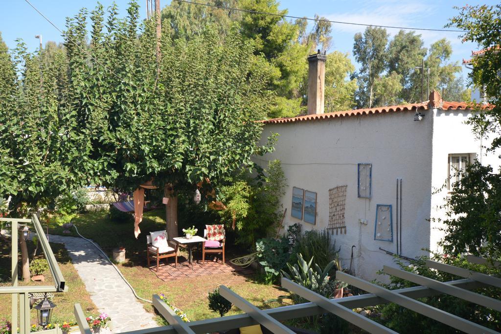 House With Big Garden Villa Corinth Exteriör bild